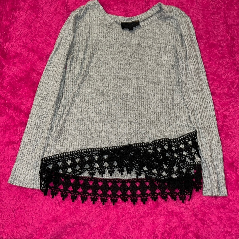 Mosaic & Co long sleeve top